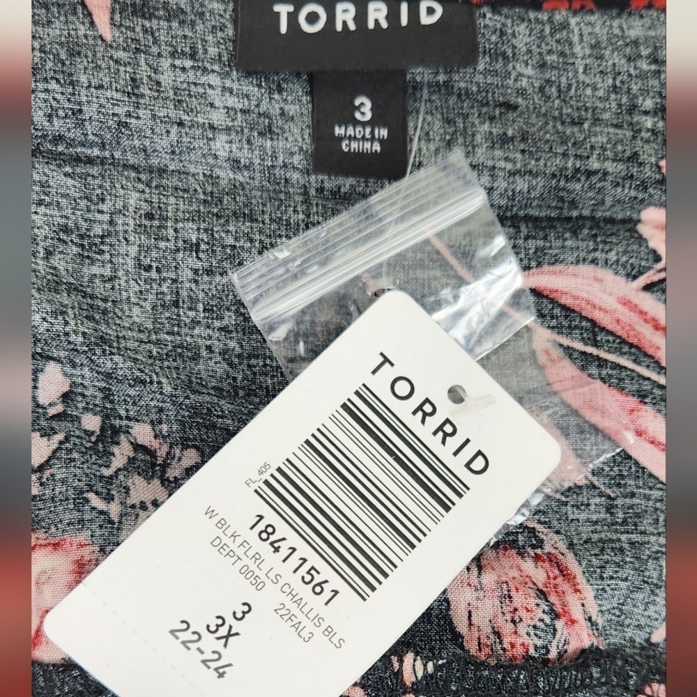 Torrid Black Challis Ruffle Trim Pullover Top/ Floral Print Flowy Blouse - Picture 5 of 10